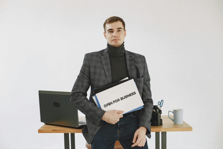 How to Start an LLC the Right Way: A Simple Guide for New Entrepreneurs pexels gustavo fring 5934178